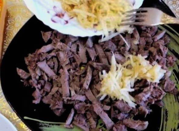 Салат «Корель» с говядиной и корейской морковью