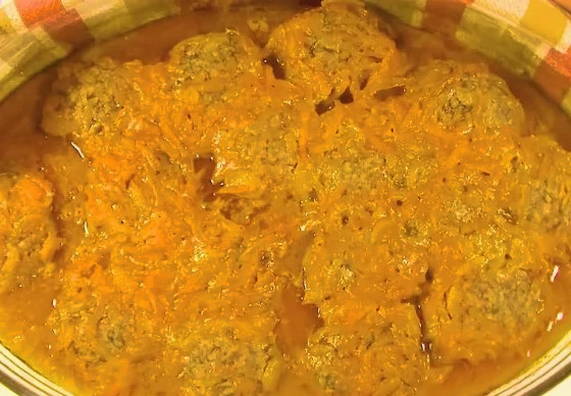 Котлеты с капустой и фаршем в духовке