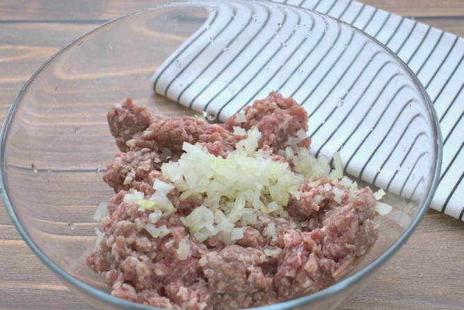 Котлеты в панировочных сухарях в духовке
