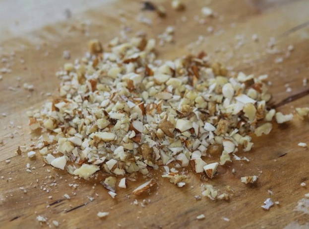 Салат из вареной свеклы с сыром фета и рукколой