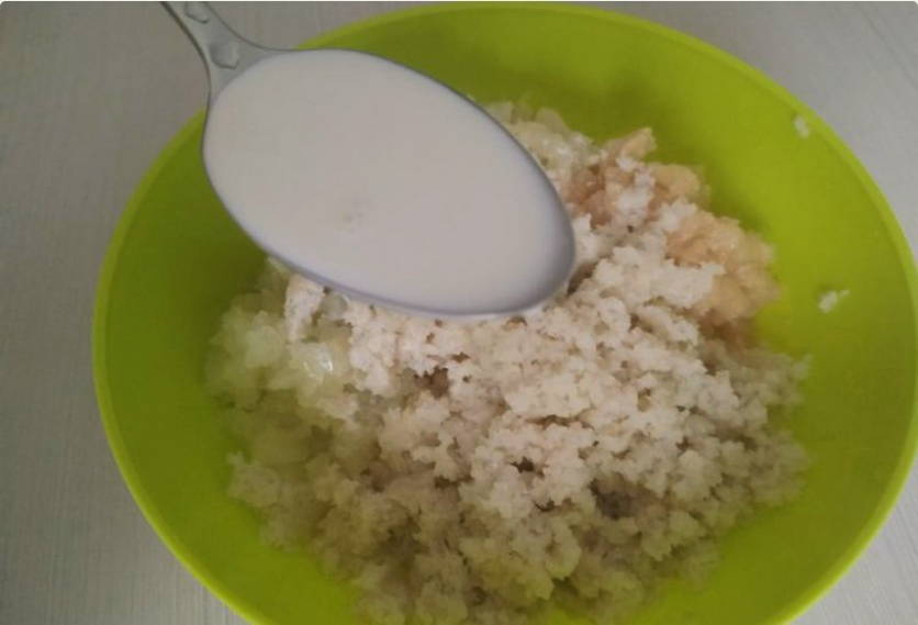 Куриные котлеты на пару