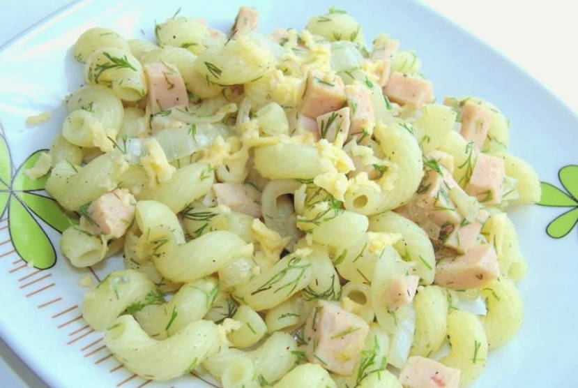 Макароны с ветчиной и сыром