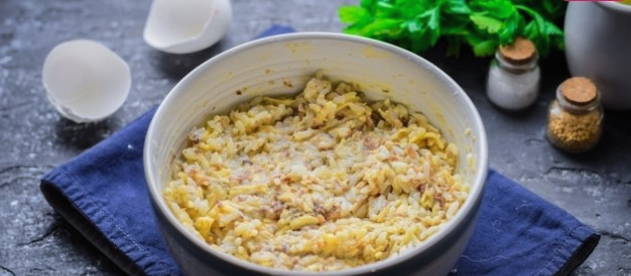 Котлеты из рыбных консервов с рисом
