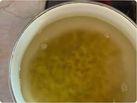 Макароны с копченой колбасой