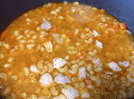 Макароны с мясом в казане