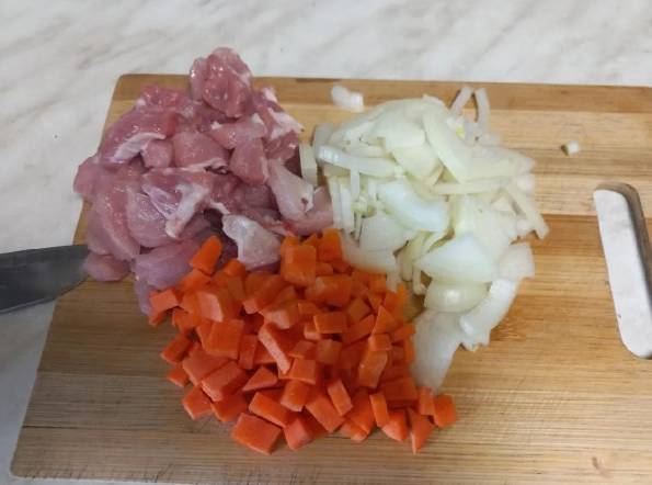 Макароны с мясом в казане