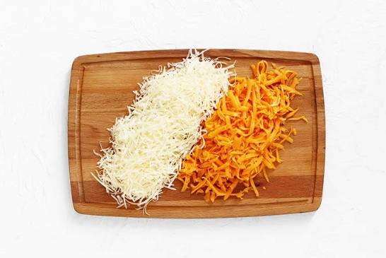 Макароны с сыром и молоком на сковороде