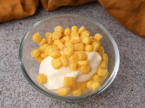 Салат «Калифорния» с красной рыбой
