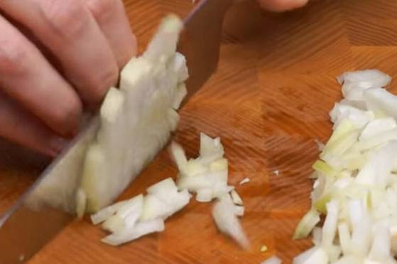 Салат «Кабриолет» с копченой курицей