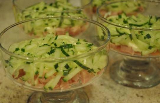 Салат «Ирина» с копченой курицей