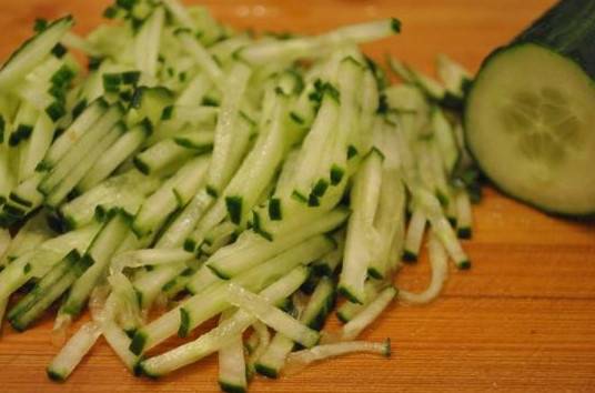 Салат «Ирина» с копченой курицей