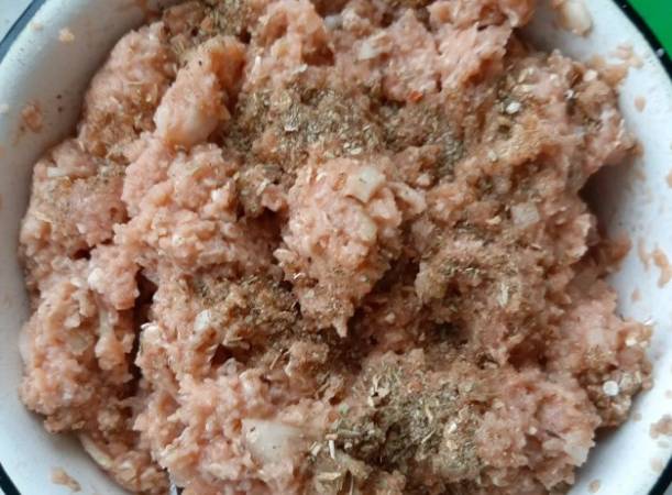 Рыбные котлеты из фарша лосося