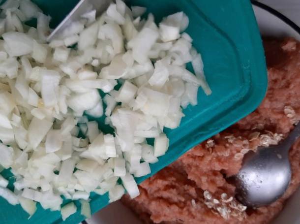 Рыбные котлеты из фарша лосося