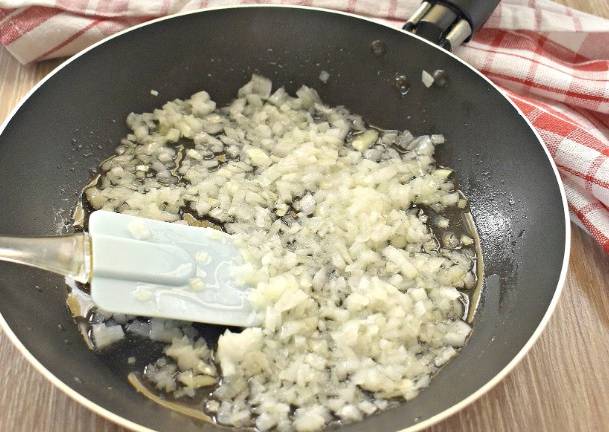 Соус к мясным котлетам