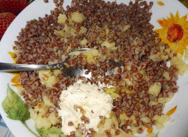 Котлеты из вареной гречки без мяса
