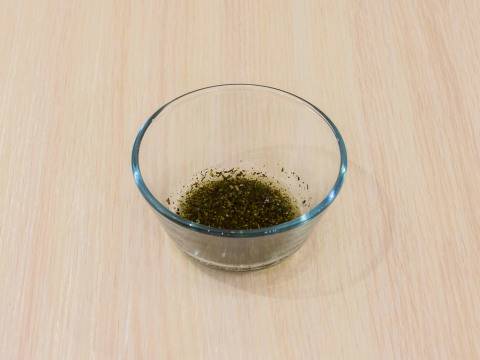 Салат из утиной грудки с рукколой