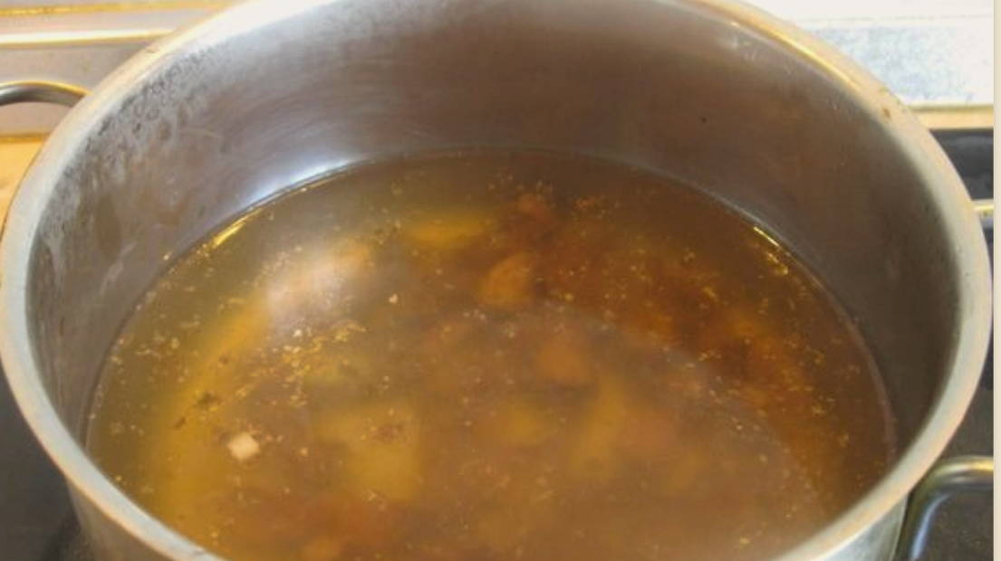 Борщ с шампиньонами
