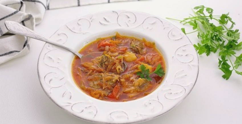 Борщ со свеклой и квашеной капустой