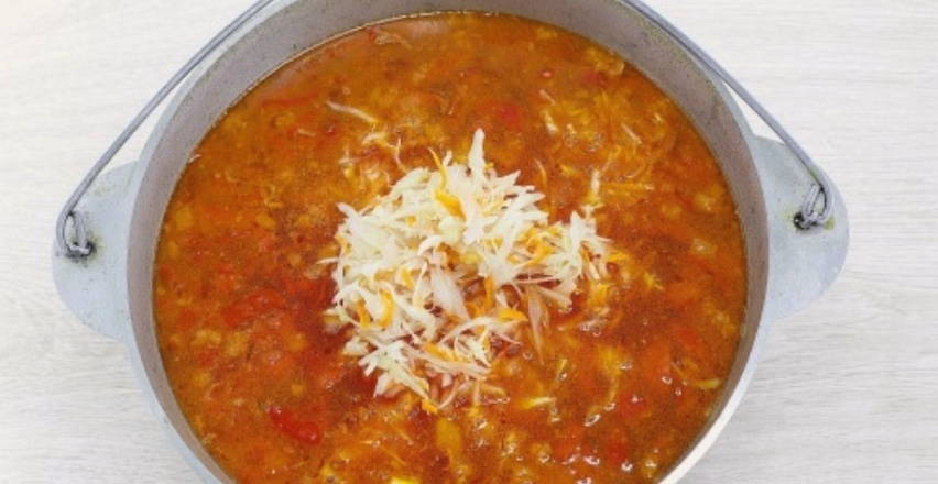 Борщ со свеклой и квашеной капустой