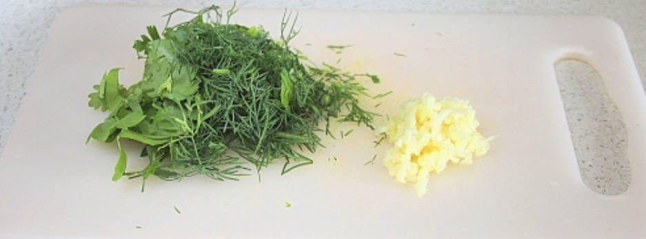 Борщ из говядины и свежей капусты со свеклой