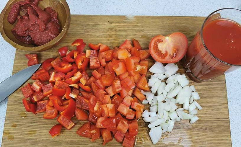Борщ из свиных ребрышек