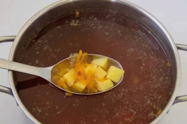Борщ из цветной капусты