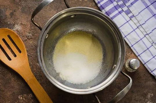Манная каша без комочков на молоке на 2 порции Манная каша без комочков на молоке на 2 порции