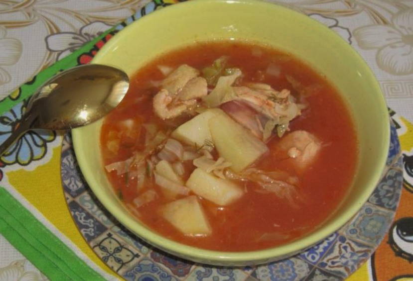 Борщ с курицей и квашеной капустой