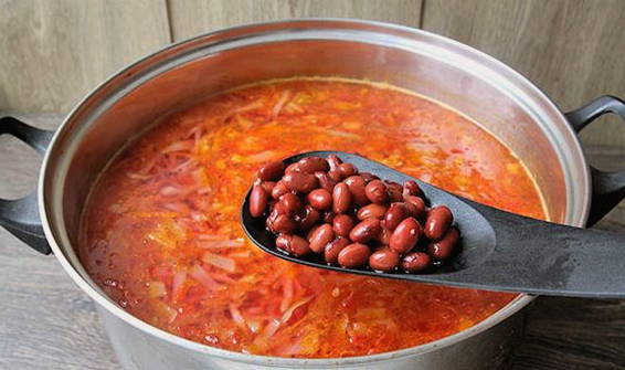 Борщ с килькой