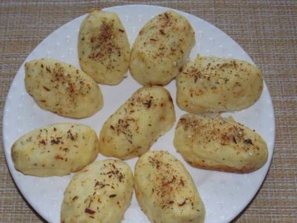 Картофельные котлеты в духовке