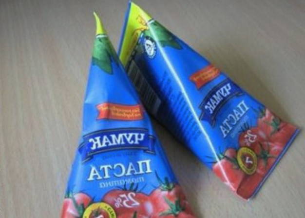 Борщ с копченостями