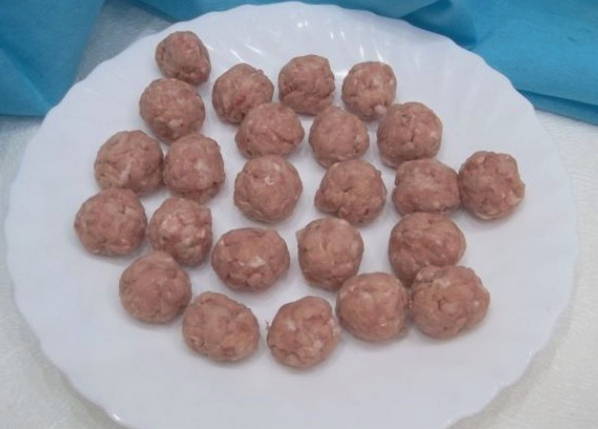Борщ с фаршем
