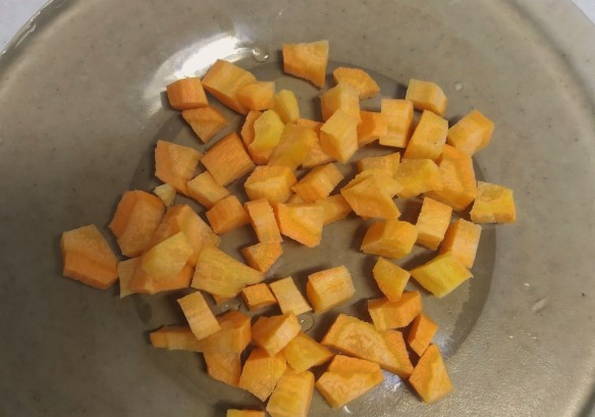 Макароны с индейкой на сковороде