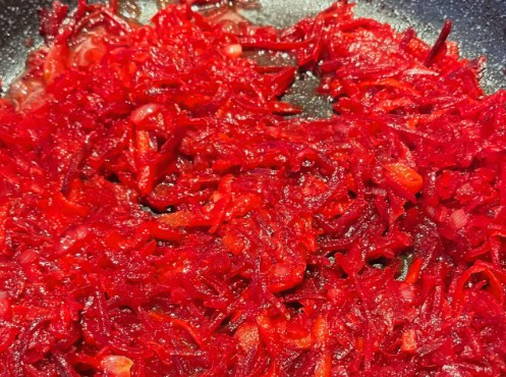 Борщ из курицы со свежей капустой