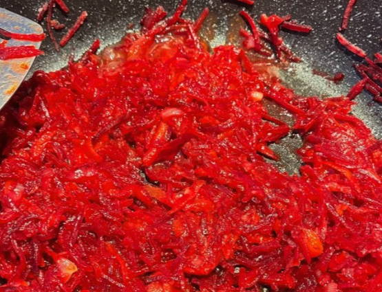 Борщ из курицы со свежей капустой