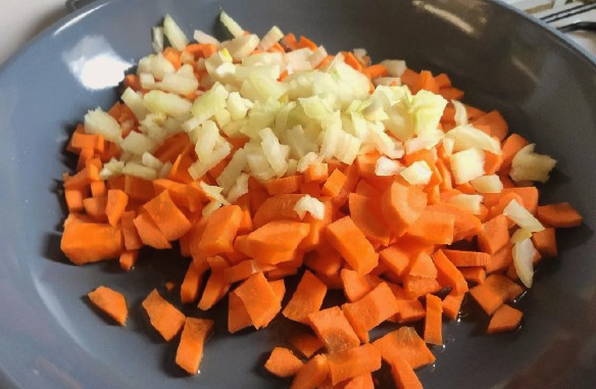 Макароны по-турецки на сковороде