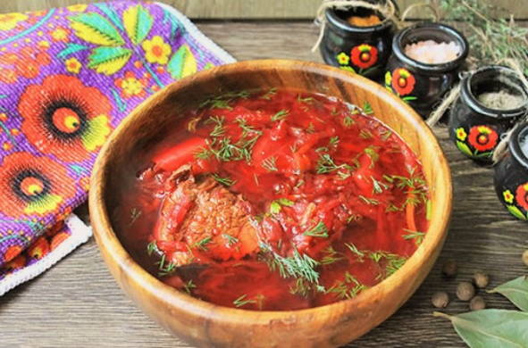 Борщ с кислой капустой и свеклой