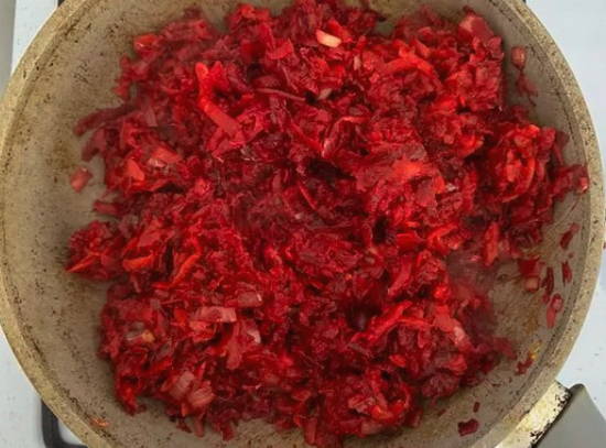 Борщ с чесноком