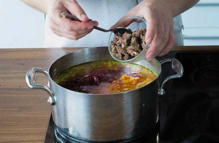 Борщ с уксусом и сахаром