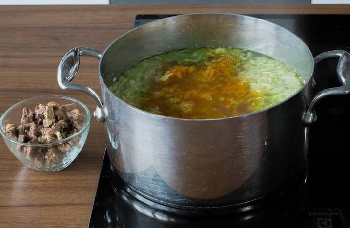 Борщ с уксусом и сахаром