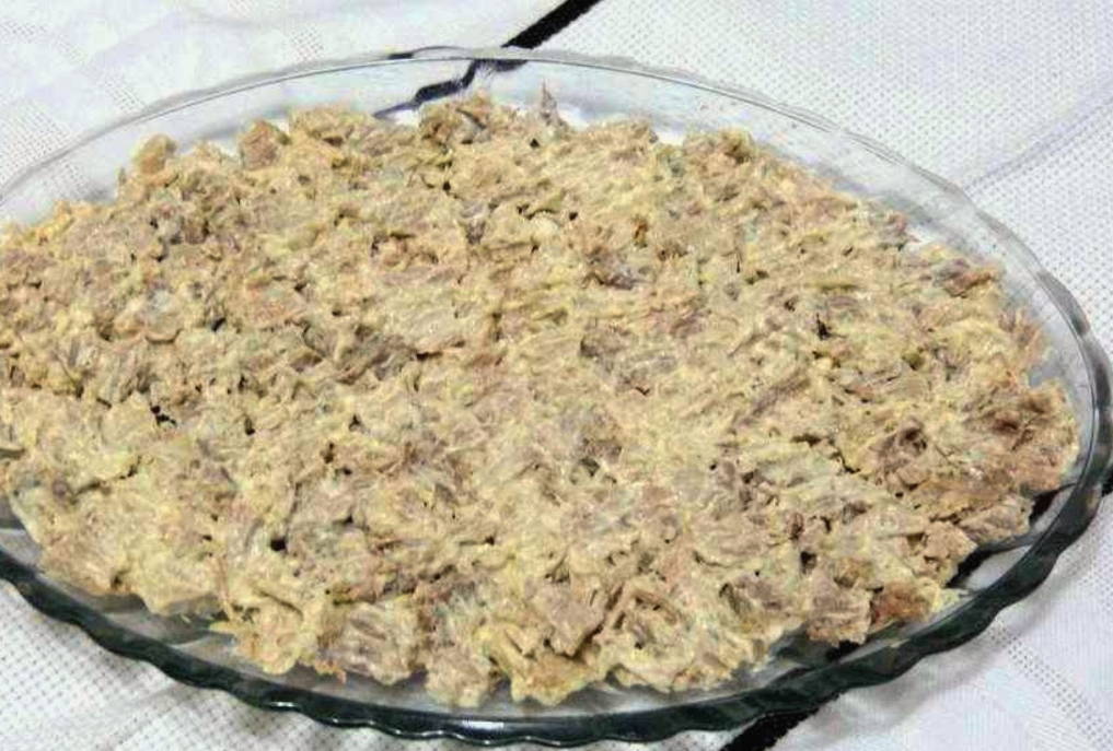 Салат «Мужские грезы» со свининой