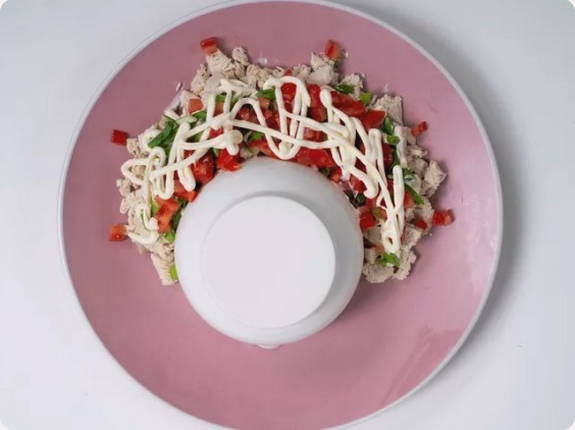 Салат «Красавица» с курицей