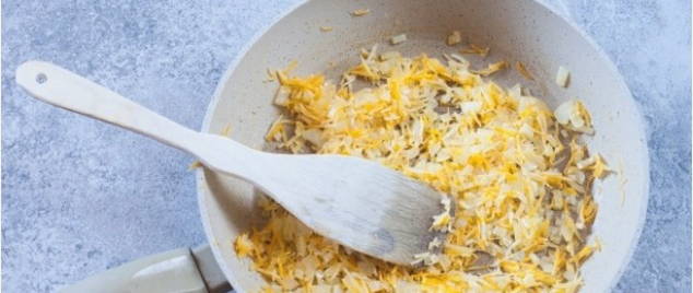 Борщ из говядины и свежей капусты