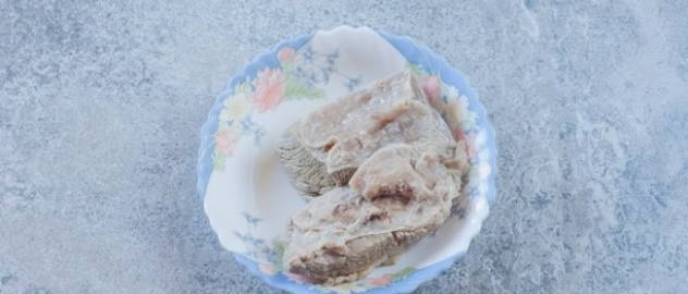 Борщ из говядины и свежей капусты