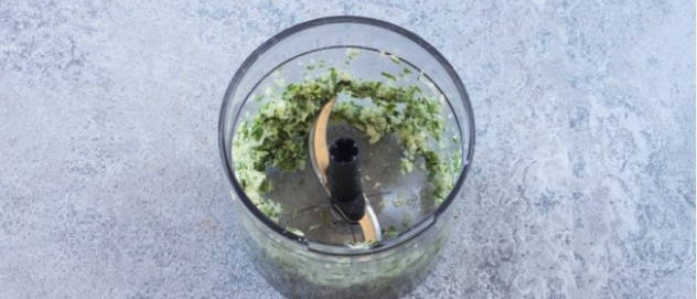 Борщ из говядины и свежей капусты