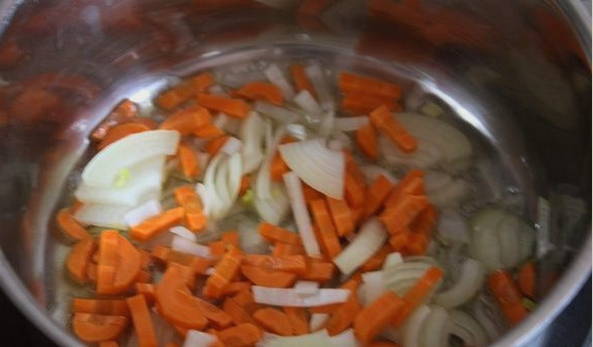 Борщ с фасолью без мяса