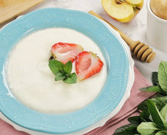 Каша манная на молоке без комочков