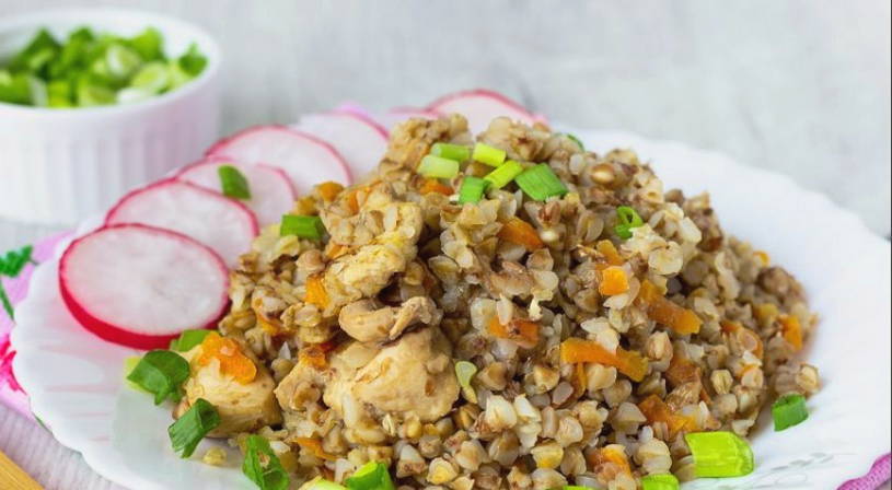 Гречневая каша с курицей