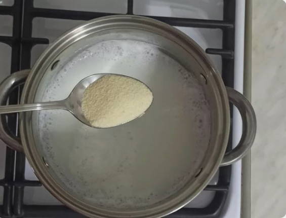 Манная каша с бананом