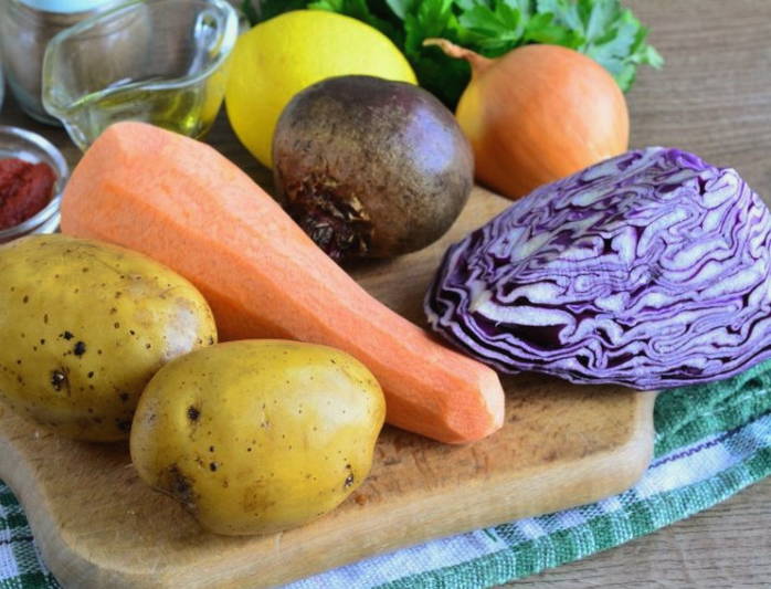 Борщ из краснокочанной капусты